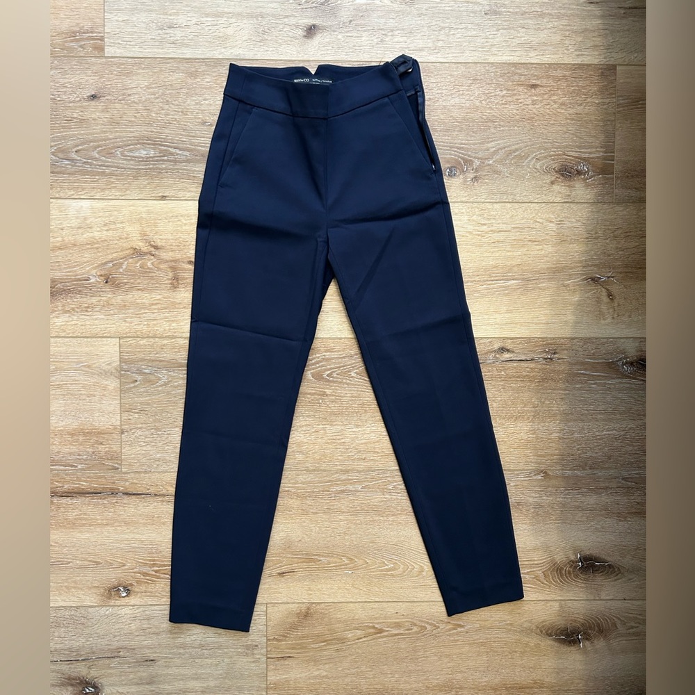 RW&CO Signature Fit High-Rise Slim Ankle Pants – Size 0